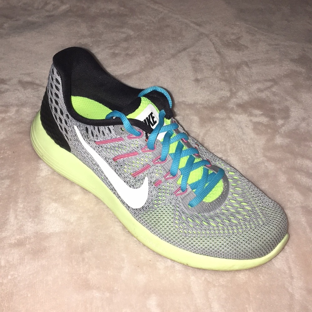 Nike • Like New! Running Sneakers